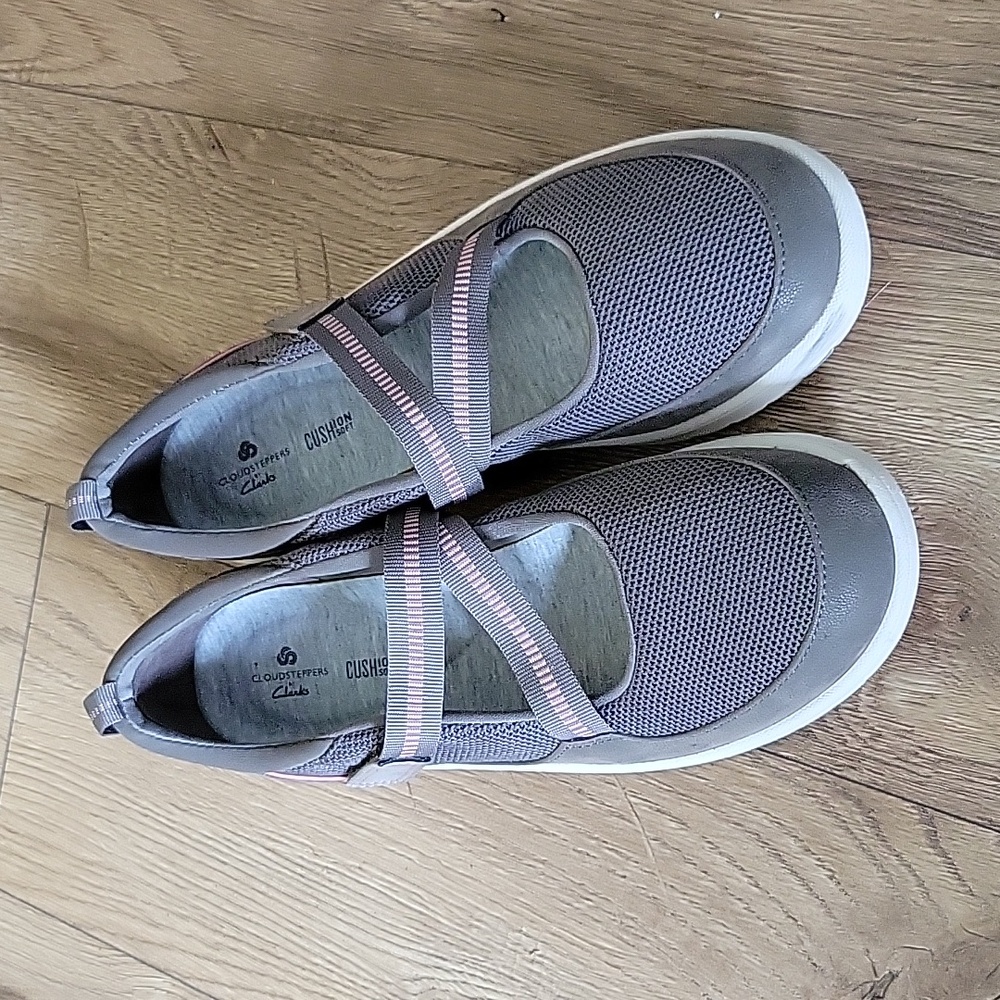 Clark's Cloudstepper casual shoes